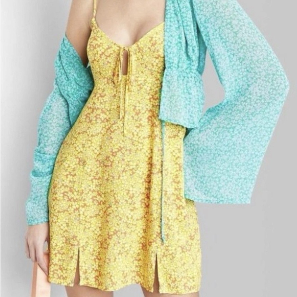 Wild Fable Floral Multicolor Spaghetti Strapped Front Tie Dress WORN ONCE
